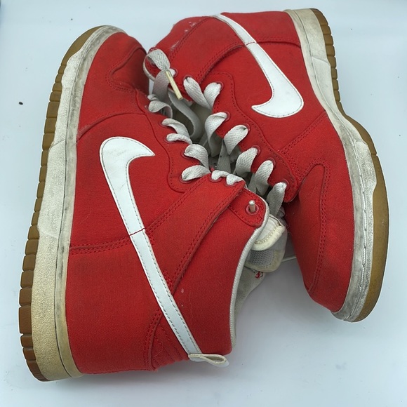 Nike Dunk High - Picture 5 of 8